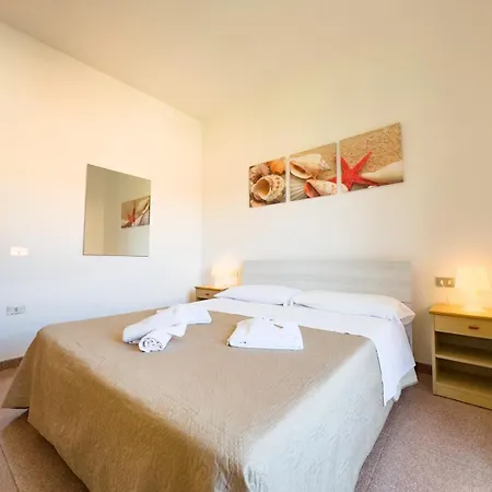 Iside, A Pochi Passi Dal Centro Vakantiehuis *