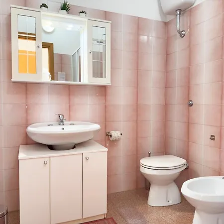 펜션 Iside, A Pochi Passi Dal Centro