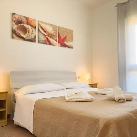 Iside, A Pochi Passi Dal Centro Σπίτι διακοπών